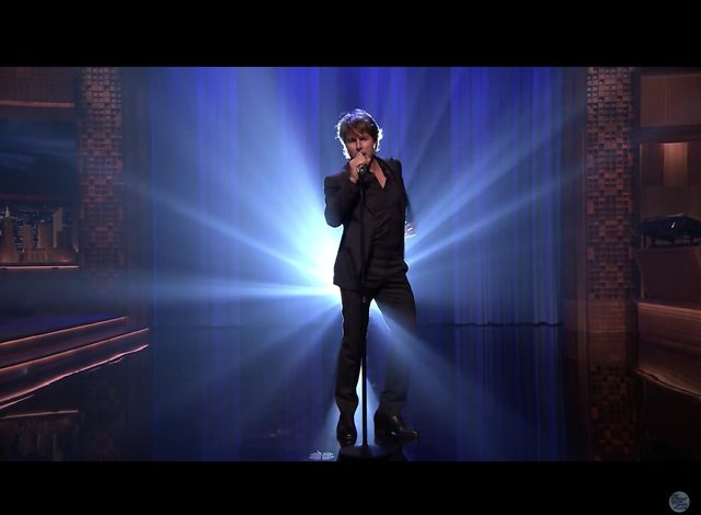 WOW! Tom Cruise zmienia wizerunek? [VIDEO]