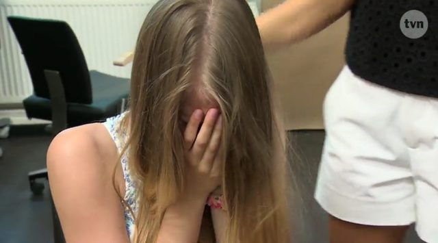 Karolina Pisarek z Top Model histeryzuje w czasie metamorfoz