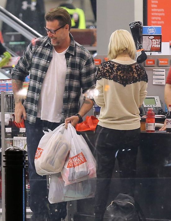 Tori Spelling szaleje na wyprzedażach (FOTO)