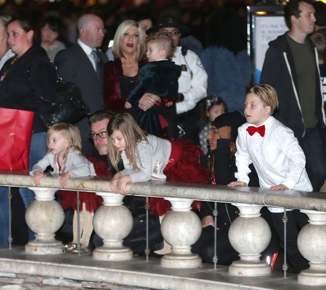 Tori Spelling udaje rodzinną sielankę (FOTO) Tori Spelling udaje rodzinną sielankę (FOTO)