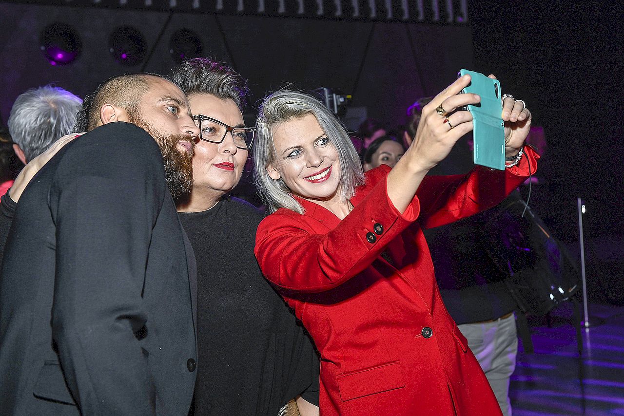 Gwiazdy w wystrzałowych kreacjach na Gali Doskonałość Mody (ZDJĘCIA) Gwiazdy w wystrzałowych kreacjach na Gali Doskonałość Mody (ZDJĘCIA)