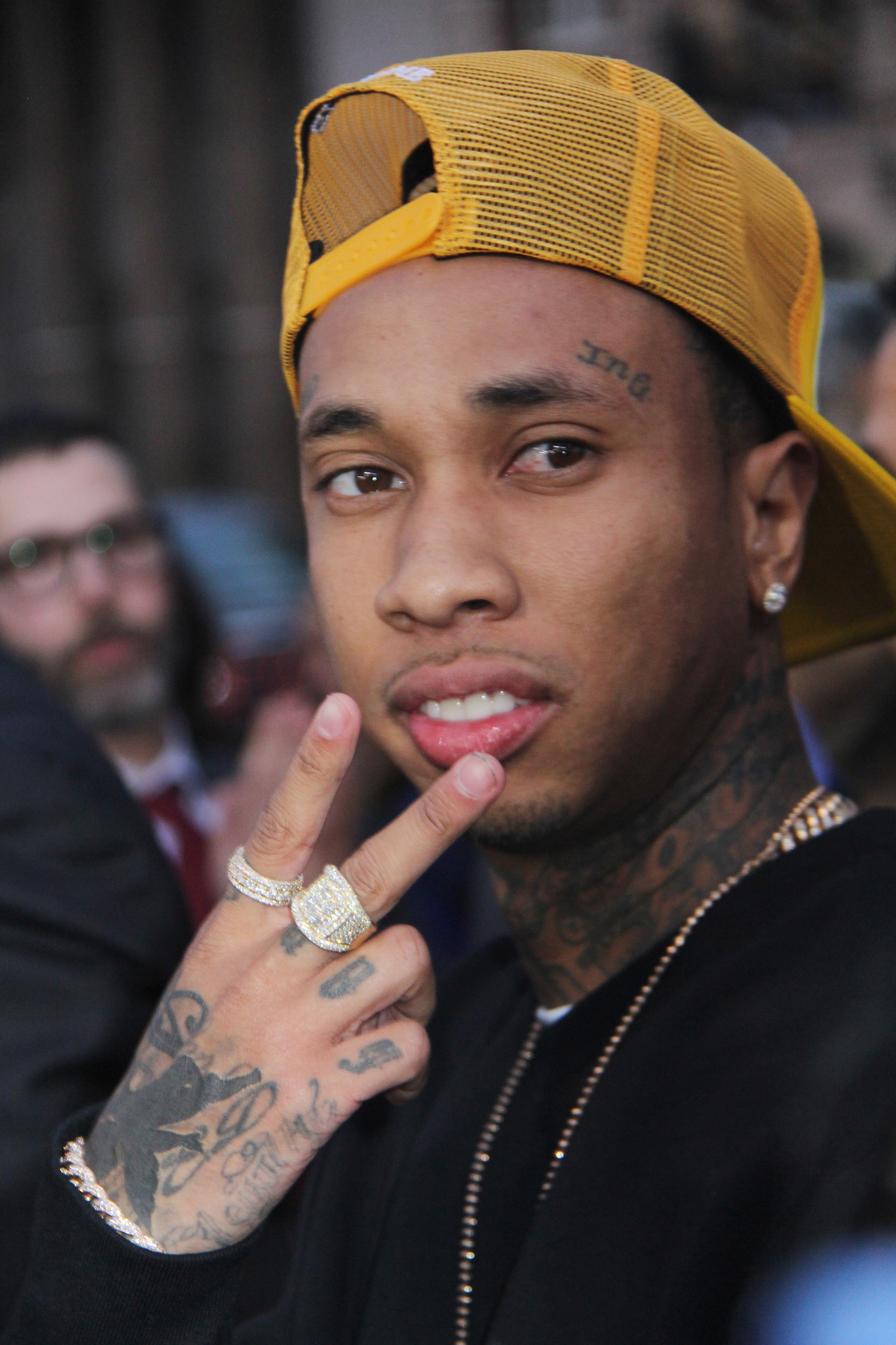 Oto NOWA dziewczyna Tygi. Do złudzenia przypomina Kylie Jenner?