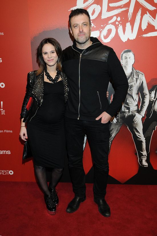 Tymon Tymański zabrał ciężarną żonę na salony (FOTO) Tymon Tymański zabrał ciężarną żonę na salony (FOTO)