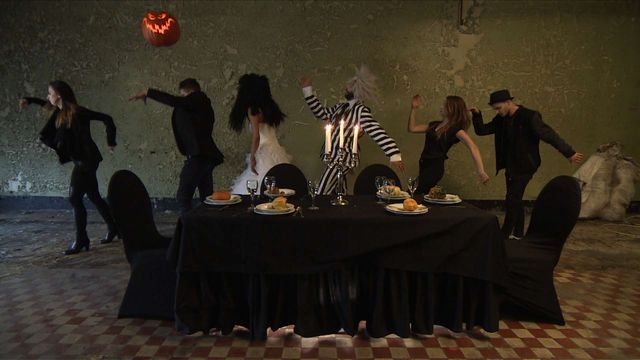 Gwiazdy tańczą... przebrane (FOTO)