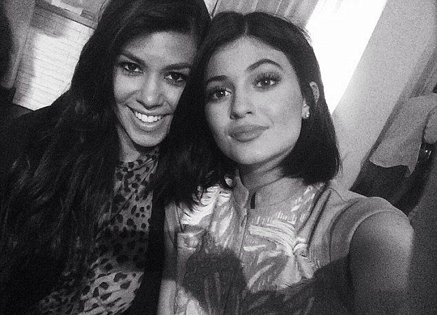 Khloe Kardashian świętuje 30. urodziny (FOTO) Khloe Kardashian świętuje 30. urodziny (FOTO)