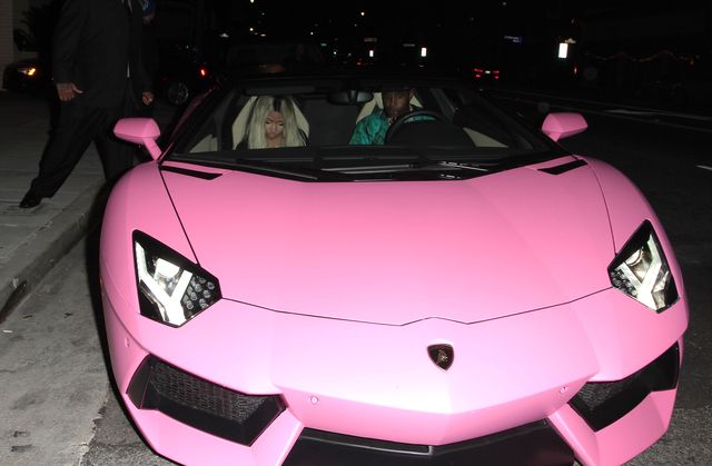 Kylie Jenner na różowych urodzinach Nicki Minaj (FOTO)