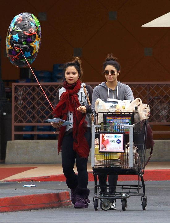 Chciała być jak Rihanna? (FOTO)