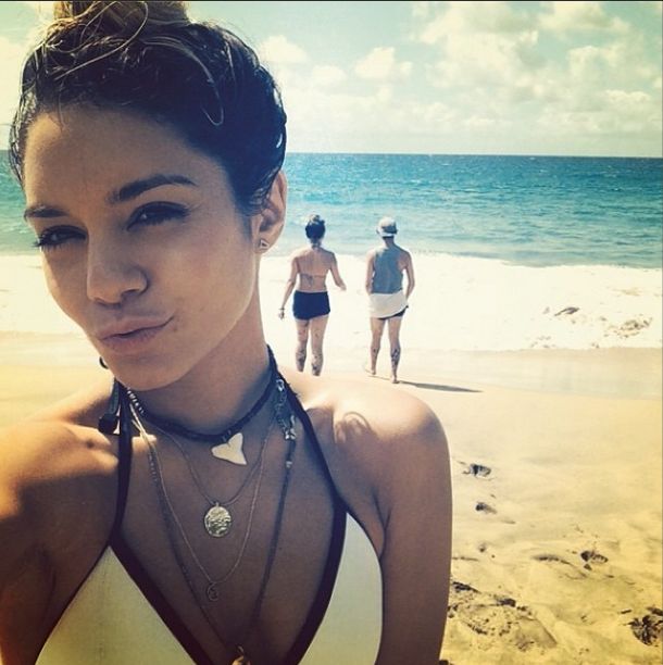 Vanessa Hudgens jak z fototapety (FOTO)