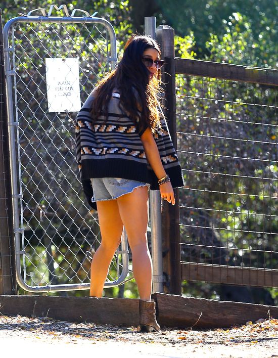 Vanessa Hudgens leczy się u psychiatry?! (FOTO)