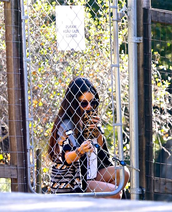 Vanessa Hudgens leczy się u psychiatry?! (FOTO)