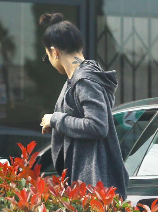 Ona już poczuła wiosenny klimat (FOTO) Ona już poczuła wiosenny klimat (FOTO)