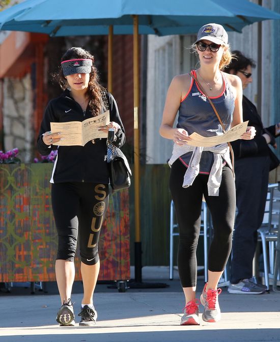 Vanessa Hudgens bez maijażu podczas treningu (FOTO)