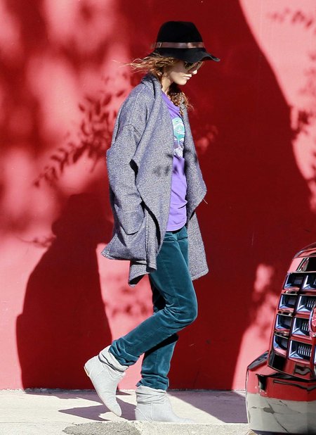 Lenny Kravitz pociesza Vanessę Paradis? Lenny Kravitz pociesza Vanessę Paradis?