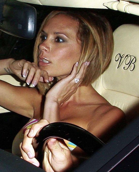 Victoria Beckham ma aż 13 pierścionków zaręczynowych! Victoria Beckham ma aż 13 pierścionków zaręczynowych!