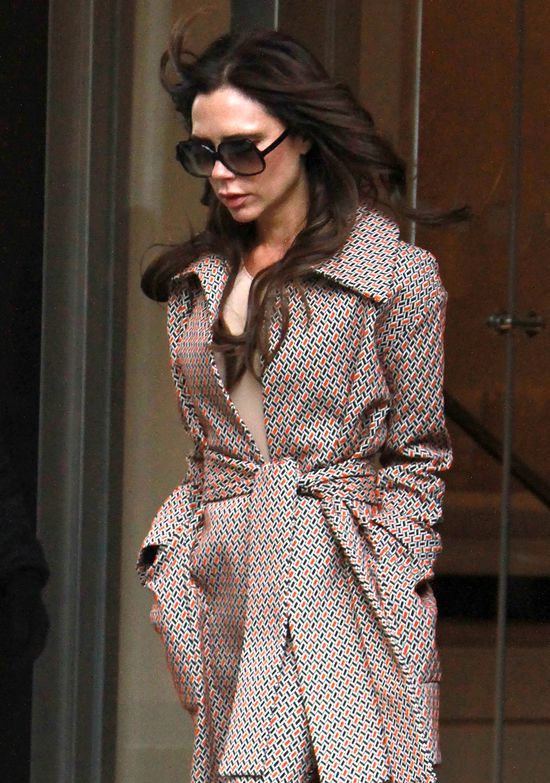 Taki dekolt u Victorii Beckham?! (FOTO)