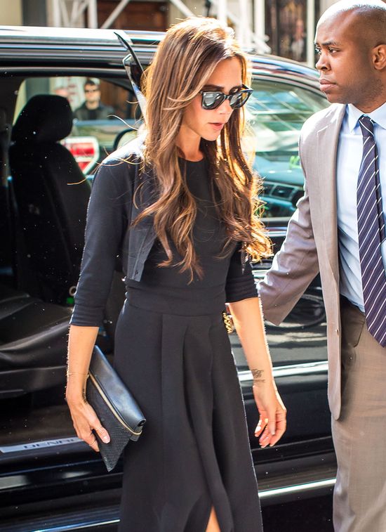 Victoria Beckham stawia na prostotę i... (FOTO) Victoria Beckham stawia na prostotę i... (FOTO)