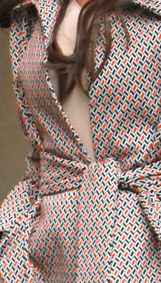 Taki dekolt u Victorii Beckham?! (FOTO)