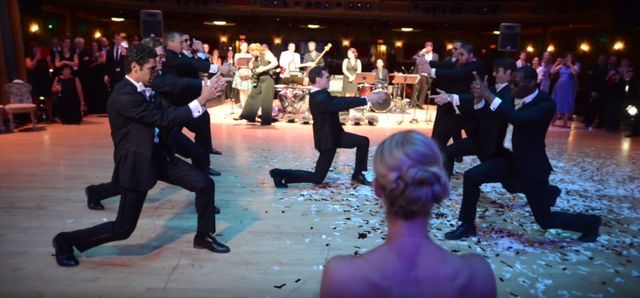 Takiego tańca pana młodego jeszcze NIE widzieliście (VIDEO) Takiego tańca pana młodego jeszcze NIE widzieliście (VIDEO)