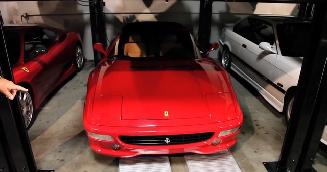 Zmarły Paul Walker zostawił olbrzymią kolekcję samochodów