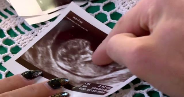 Eliza i Trybson pokazali dziecko i poród (VIDEO)