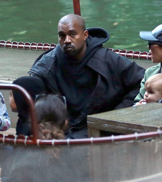 Jak myślicie - kto ma taki charakter pisma? (Twitter)