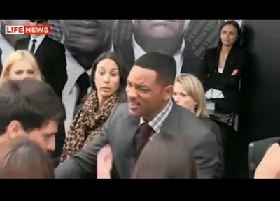 Will Smith uderzył w twarz reportera [VIDEO]