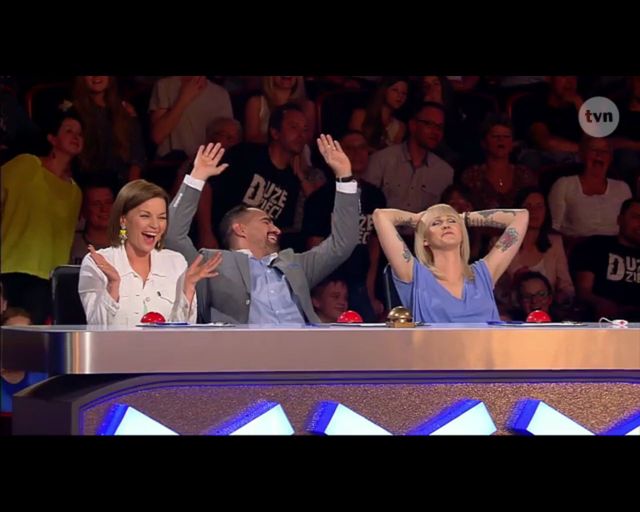 Kupa świnki gwoździem (do trumny?) Mam Talent!? (FOTO)