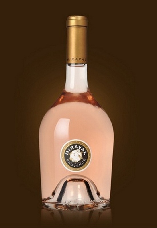 Agelina Jolie i Brad Pitt produkują wino