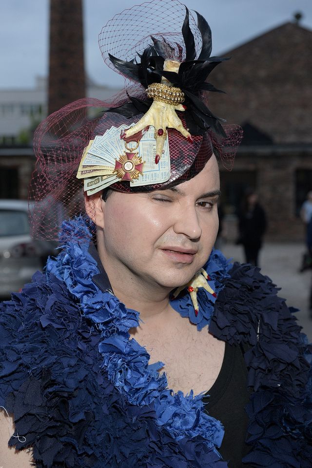 Michał Witkowski szuka chłopaka na Facebooku