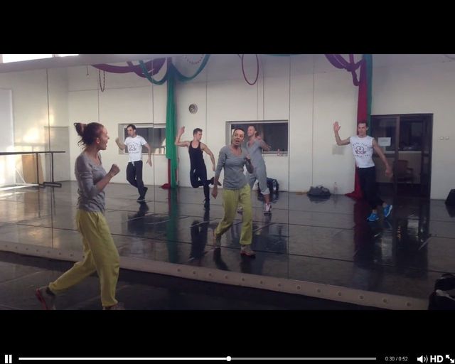 Włodarczyk śpiewa Jesteś szalona grupy Boys [VIDEO]