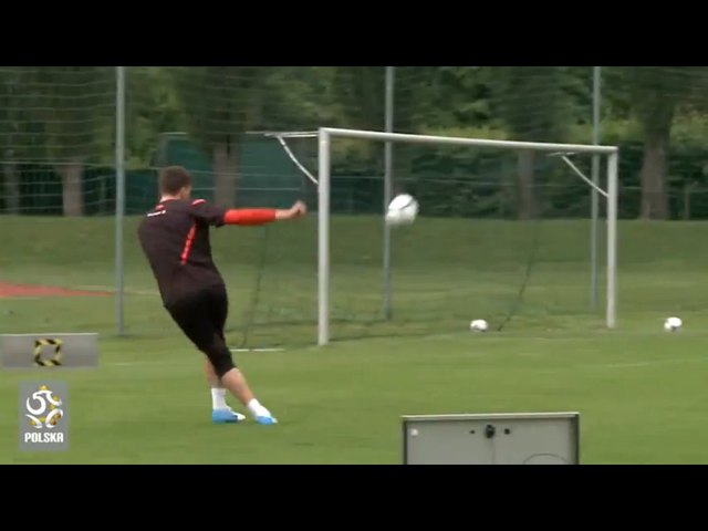 Popisowa bramka Szczęsnego [VIDEO]