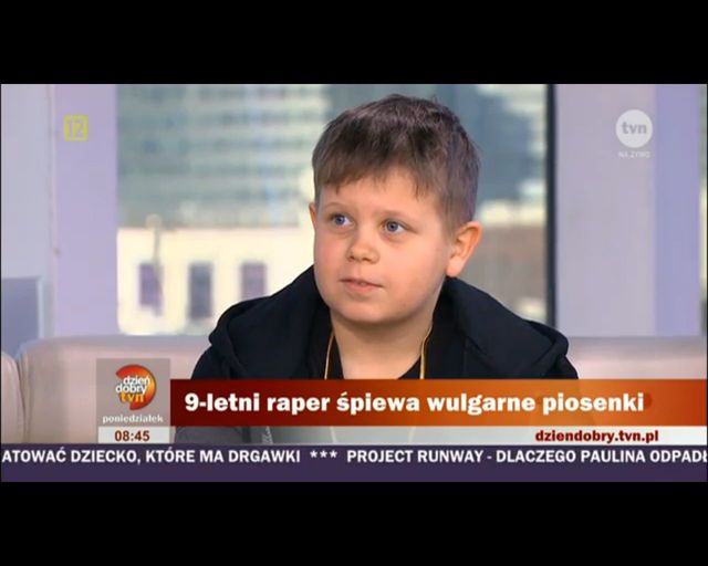 9-letni Xawier Witkowski śpiewa o dzi*kach, kodeinie, hajsie
