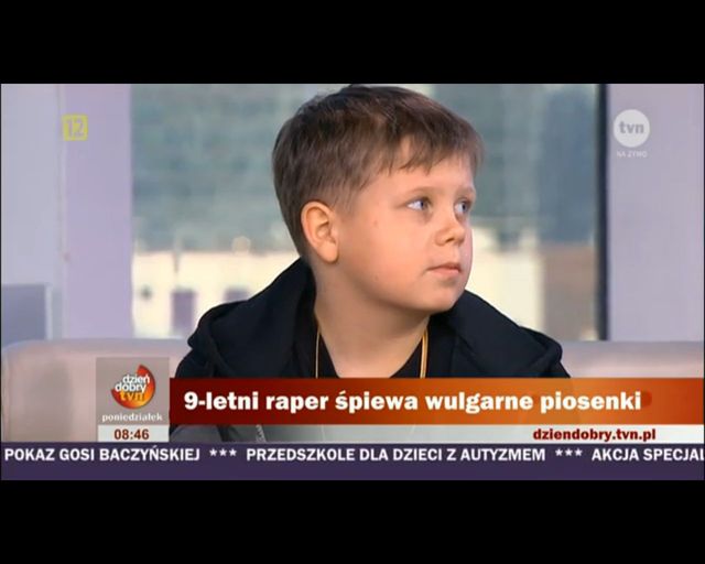 9-letni Xawier Witkowski śpiewa o dzi*kach, kodeinie, hajsie