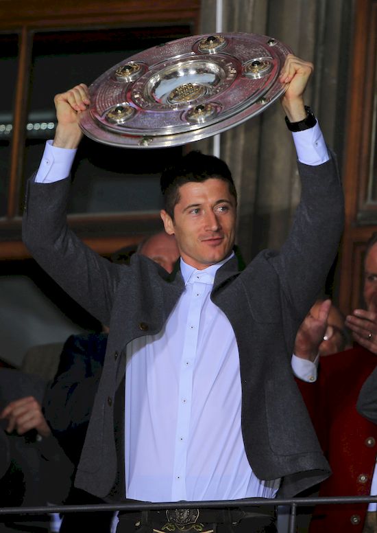 Anna i Robert Lewandowscy pochwalili się WIELKIM sukcesem! (VIDEO) Anna i Robert Lewandowscy pochwalili się WIELKIM sukcesem! (VIDEO)