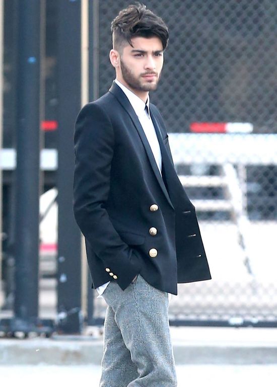 Zayn Malik nie może powstrzymać uśmiechu, gdy Gigi robi TO z jego włosami