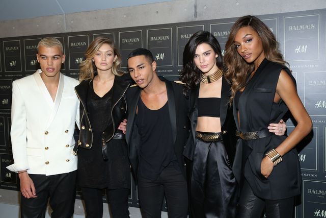 Olivier Rousteig nosił Kendall Jenner na rękach (FOTO) Olivier Rousteig nosił Kendall Jenner na rękach (FOTO)