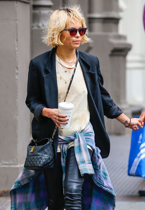 Zoe Kravitz i jej chłopak nie wyglądają na milionerów (FOTO)