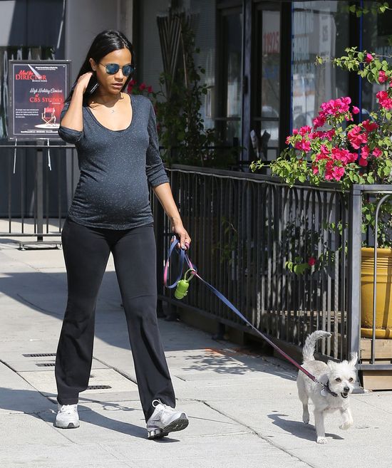 Za kilka miesięcy urodzi bliźniaki (FOTO) Za kilka miesięcy urodzi bliźniaki (FOTO)