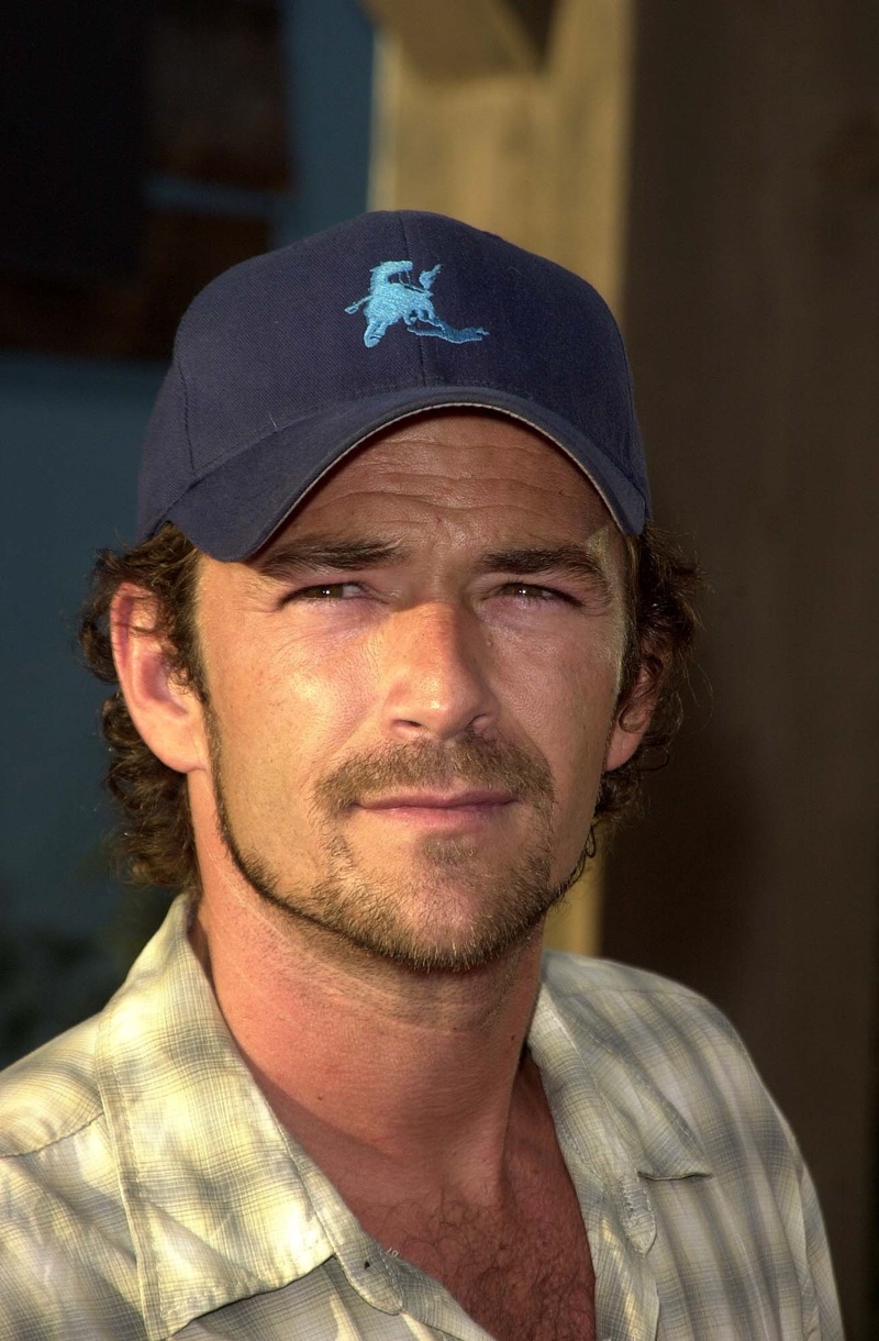 Luke Perry Dead at 52 After A Massive Stroke Los Angeles Premiere Of 30 Miles from Nowhere