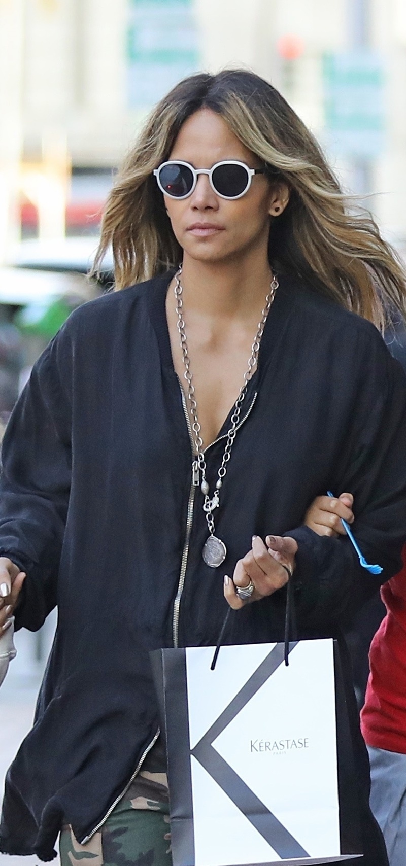 *EXCLUSIVE* Halle Berry takes Nahla and Maceo shopping in Beverly Hills Halle Berry