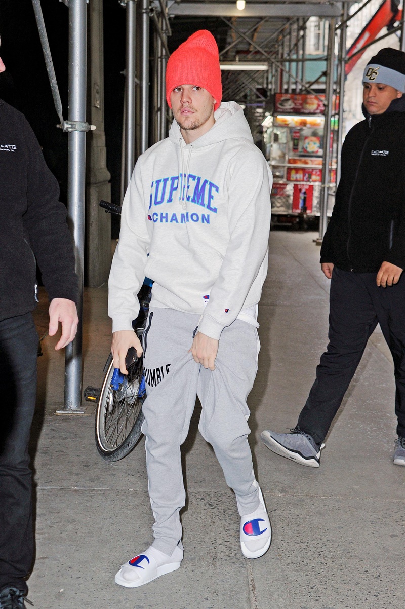 Justin Bieber out in Midtown