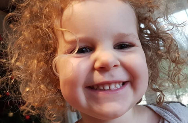 3-letnia Amelia i jej mama zostały PORWANE na ulicy – trwają poszukiwania