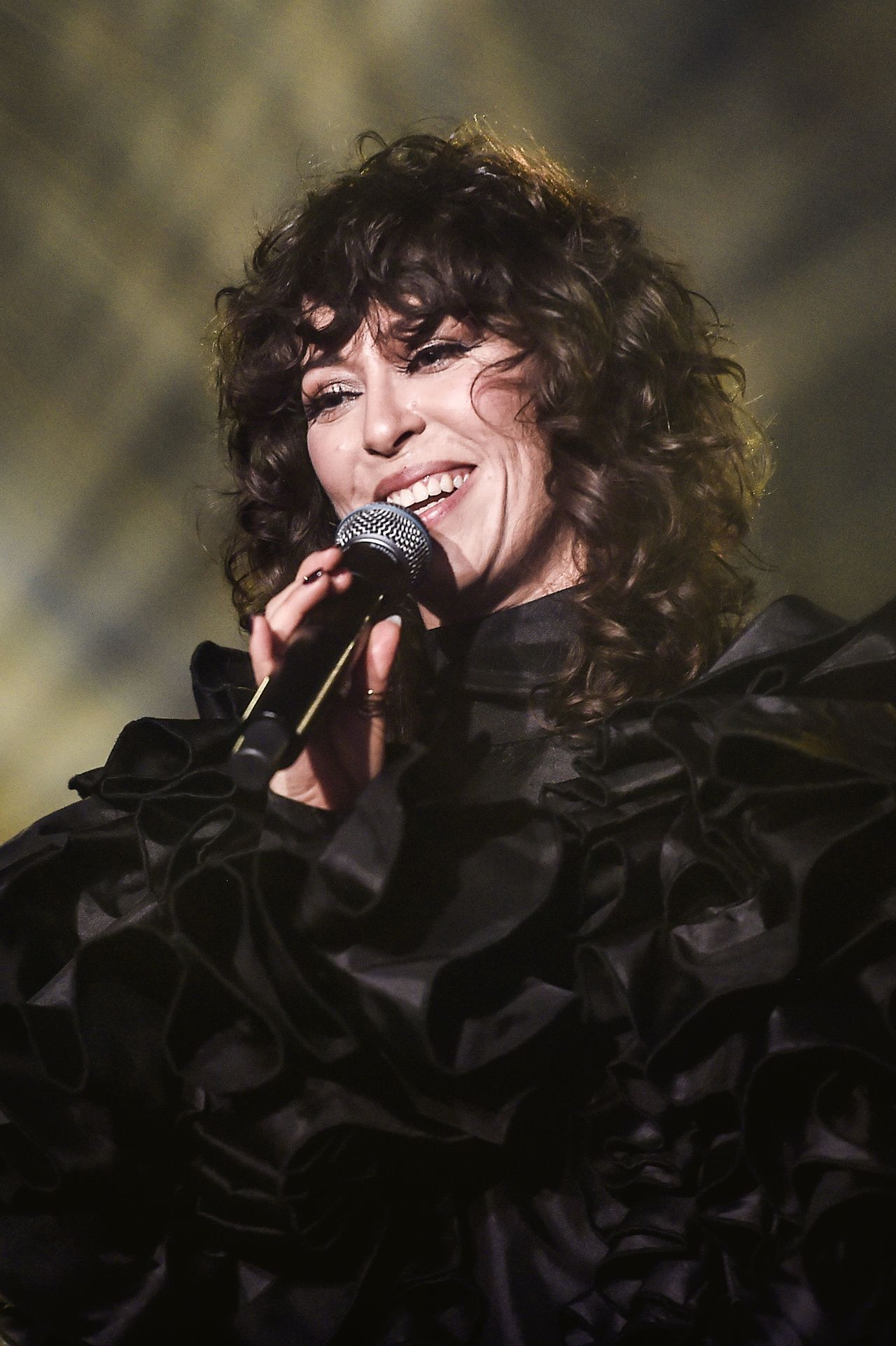 Natalia Kukulska z mikrofonem