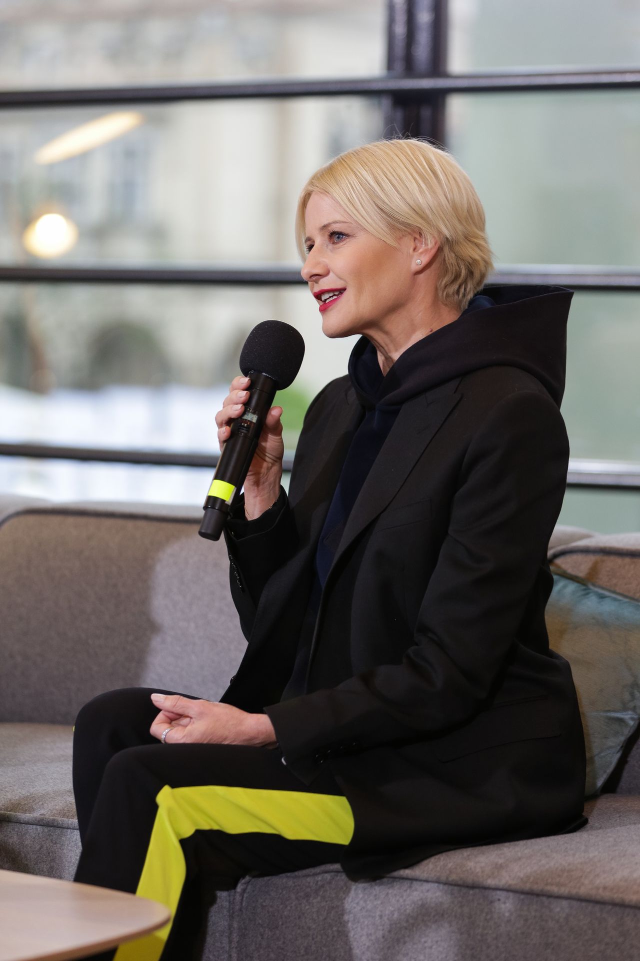 Małgorzata Kożuchowska na Off Camera Festiwalu w Krakowie w nowej fryzurze