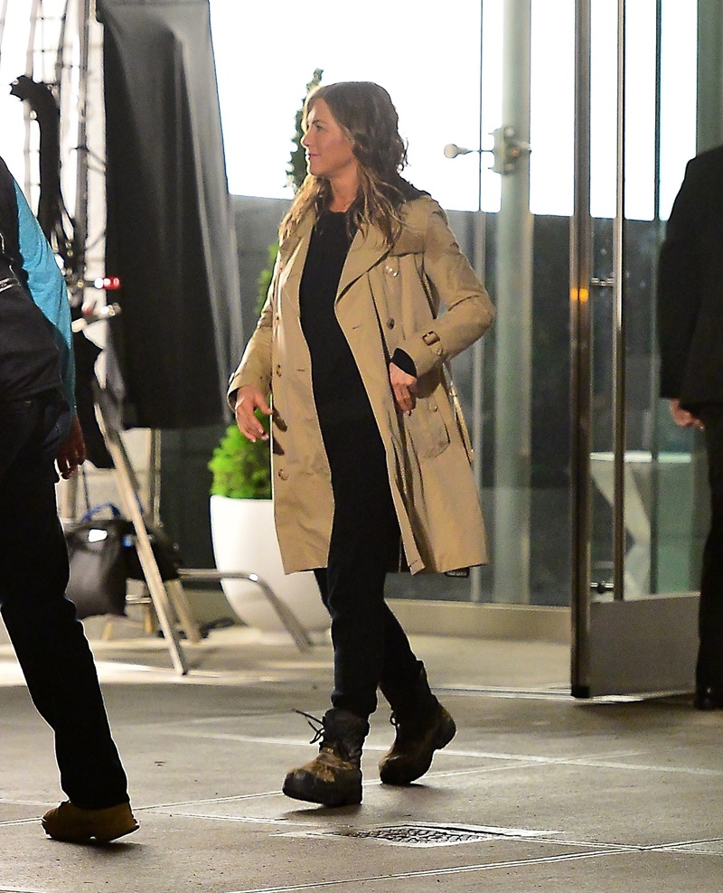Jennifer Aniston stuns in a Burberry jacket and boots during late night shoot for her upcoming movie Jennifer Aniston