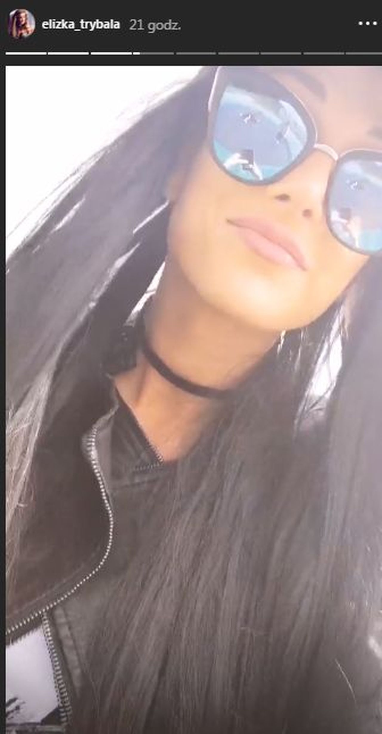 a eliza czarne włosy_wynik