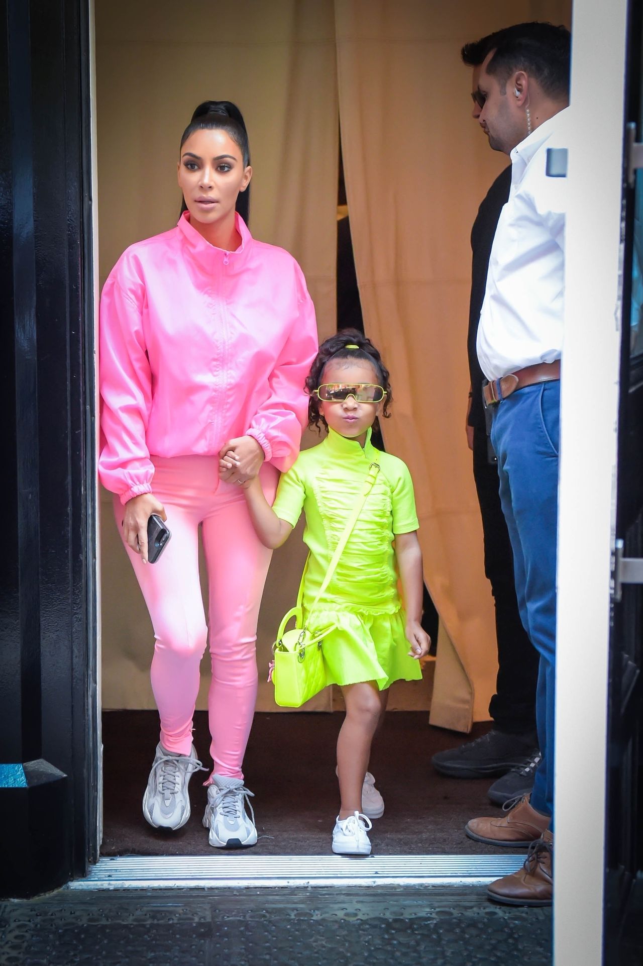 Kim Kardashian steps out with her kids before Kanye West's performance on SNL Kim Kardashian