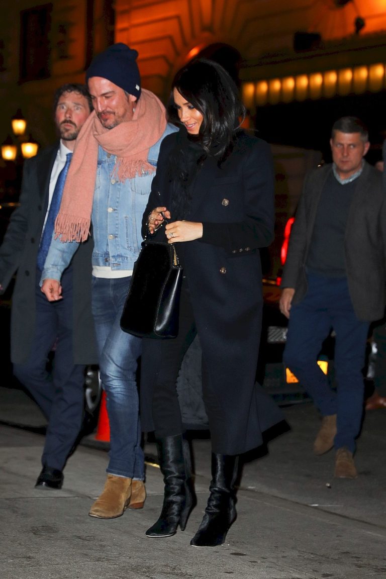 Meghan Markle and Markus Anderson arrive at The Polo Bar in NYC Meghan Markle,Markus Anderson Meghan Markle and Markus Anderson arrive at The Polo Bar in NYC Meghan Markle,Markus Anderson