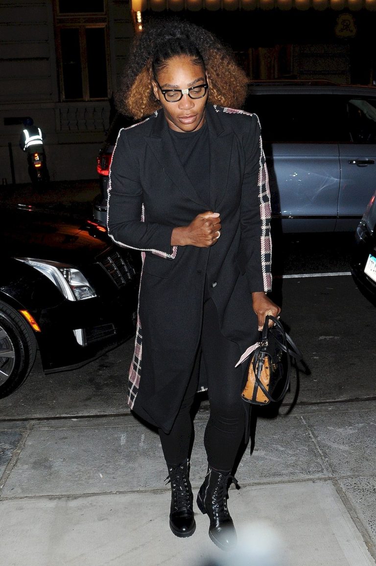 Serena Williams arrives to the Polo Bar in New York Serena Williams Serena Williams arrives to the Polo Bar in New York Serena Williams