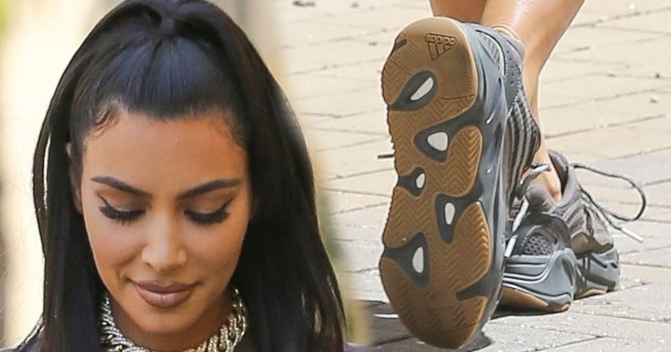 Asystentka Kim Kardashian upodabnia się do swojej szefowej – Chce być jak Kim? (ZDJĘCIA) Asystentka Kim Kardashian upodabnia się do swojej szefowej – Chce być jak Kim? (ZDJĘCIA)